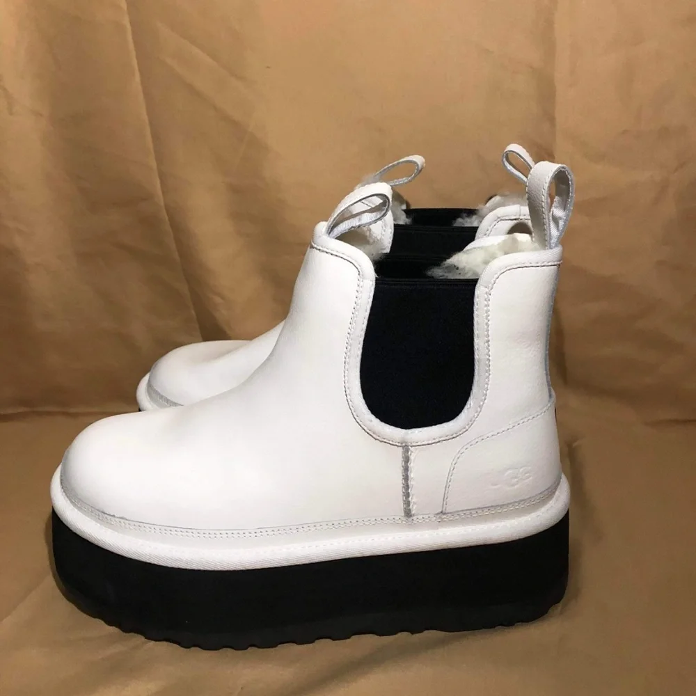 UGG dual pull